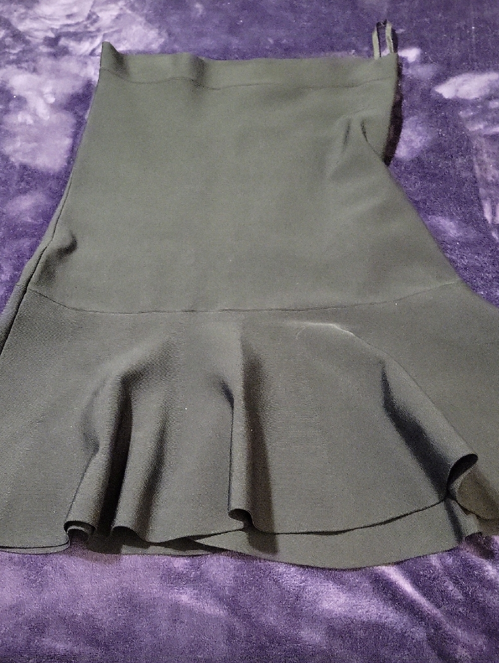 BCBGMaxAzria Black Fit-and-Flare Ruffle Hem Skirt